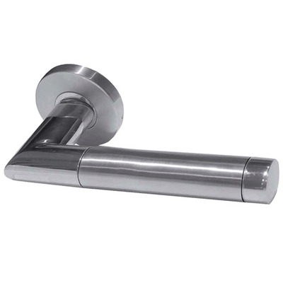 Frelan Hardware Saturn Mitred Oval Door Handles On Round Rose, Dual Finish Polished & Satin Stainless Steel - JSSPS702 (sold in pairs) DUAL FINISH SATIN STAINLESS STEEL & POLISHED STAINLESS STEEL