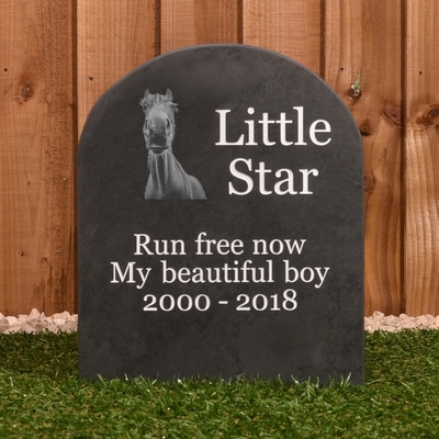 Pet Gravestone with PHOTO &pipe; 41 x 27cm &pipe; smooth grey slate