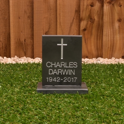 Headstone on plinth - small with motif