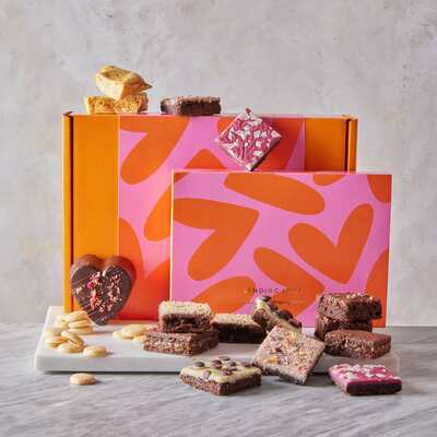 Valentine’s Day Brownie & Fondue Gift Set