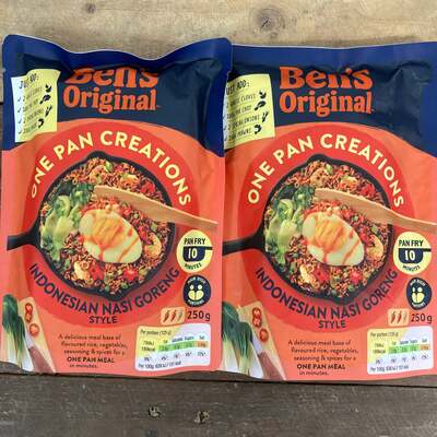 2x Ben’s Original One Pan Creations Nasi Goreng Fried Rice Bags (2x250g)