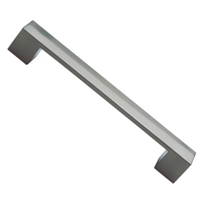 Hafele Conway D Cabinet Pull Handle (160mm OR 192mm c/c), Polished Chrome - 111.34.253 POLISHED CHROME - 160mm c/c