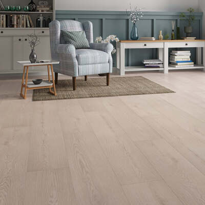 Milan 12mm Camden Oak Laminate – Lusso