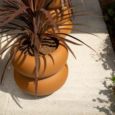 Elho Amber Roll Low 43 - Brown - Indoor and Outdoor - 100% Recycled