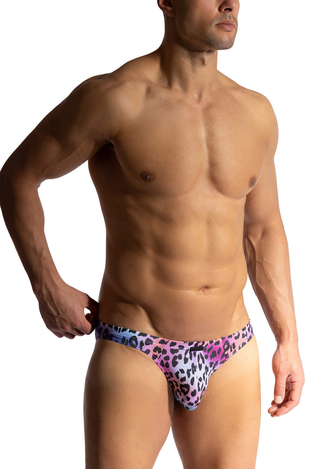 Manstore M800 Micro Brief men’s underwear bikini – a gorgeous matt silky male slip with a low rise fit and curvy pouch. Shop premium undies for him