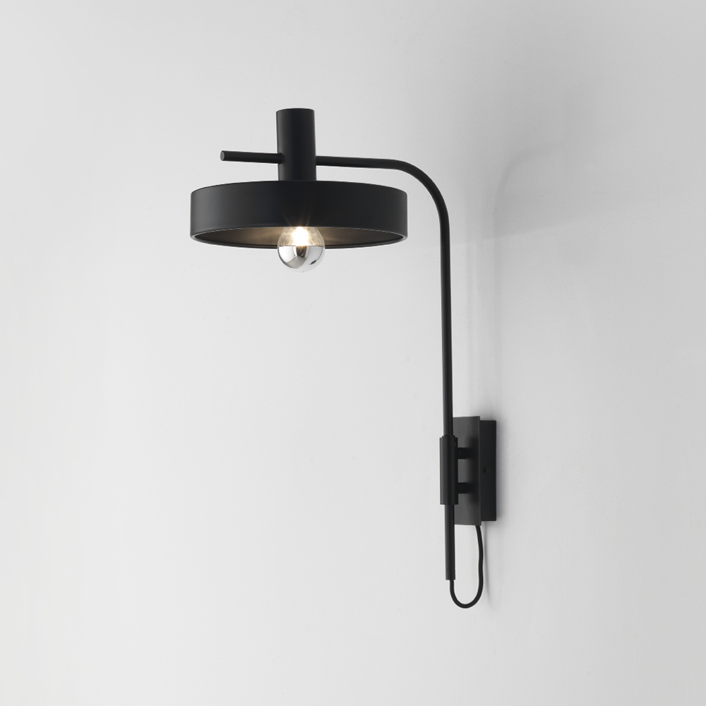 Aloa Wall Light