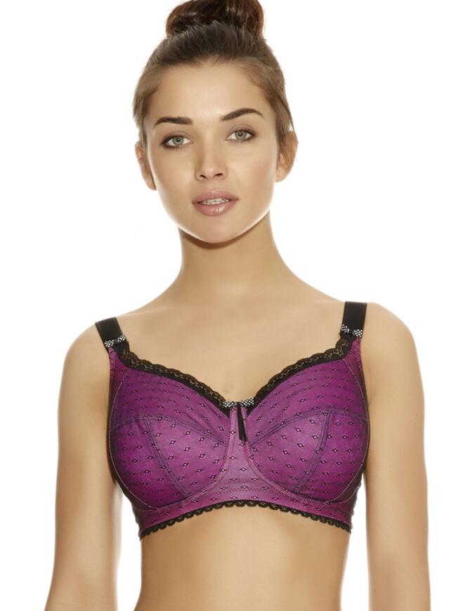 The Freya Rosie Soft Cup bra is available in an everyday white or a fuchsia with black outlines for an on trend girly look.  Non-wired for a natural fit Full coverage bra Feminine style that would be Ideal for maternity wear Bagged out cups for ultimate comfort 3 Hook and eye fastening Features ferran ice application lining RRP £32.00 Listed in UK sizes  24257-42255 1211 Soft cup bra