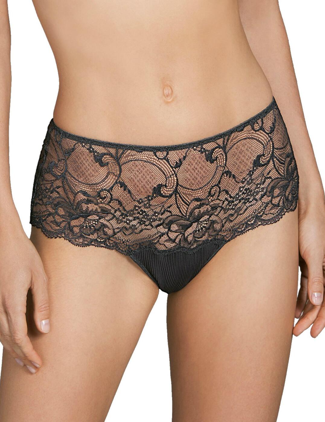 Feel perfect in the gorgeous new Aspen range, by Andres Sarda! Comfortable and beautiful at the same time this elegant piece is a must-have! The short offers great coverage for modesty and soft handle materials offer a comfortable fit and feel. Combine this short with matching items from the Aspen range to complete the perfect look!  Chic and feminine design Comfortable fit Beautiful lace styling Modern, on-trend cut Great rear coverage Composition: Polyamide:58%, Cotton:21%, Polyester:17%, Elastane:4%  Listed in UK sizes  41694-76350-1012683 3307954 Shorts