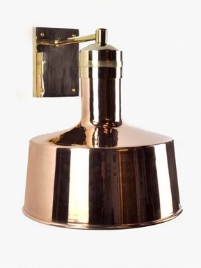 Cattura Wall Light Lacquered Polished Brass