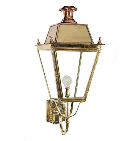 Balmoral Bracket Wall Lamp 1 Light Lacquered Polished Brass