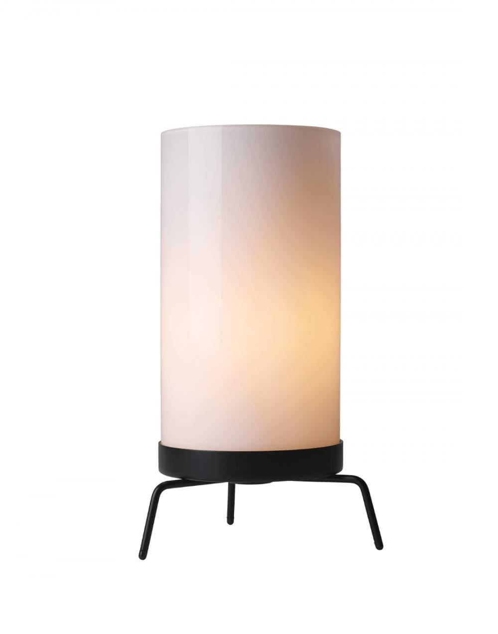 Pm02 Table Lamp Black