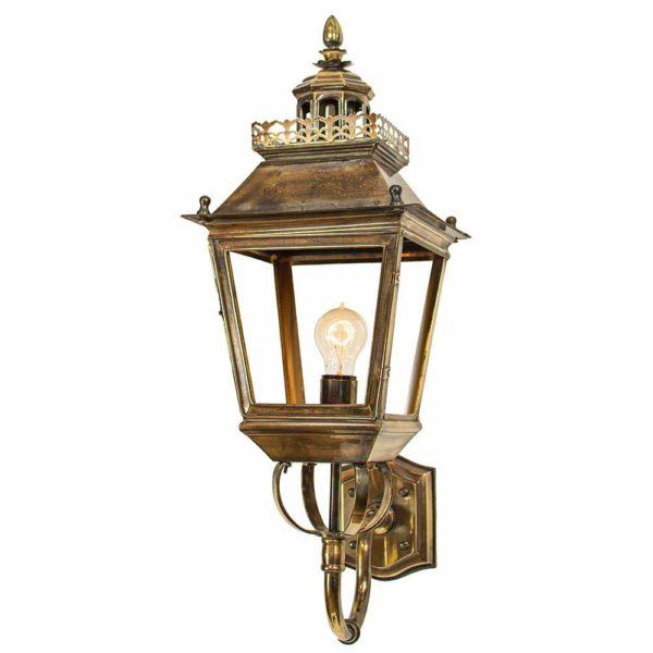 Chateau Bracket Lantern Large Lacquered Polished Brass
