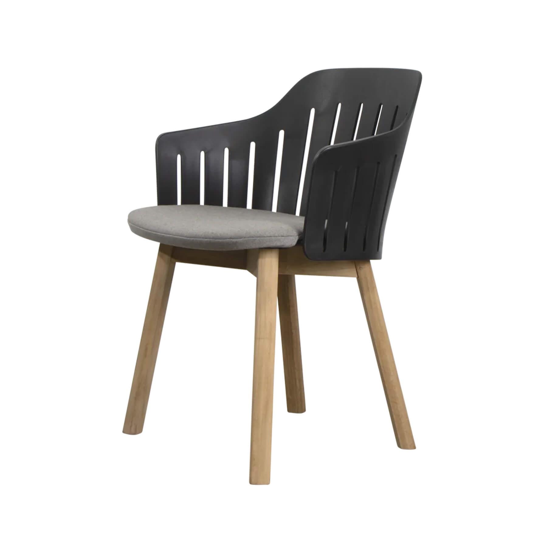 Caneline Choice Outdoor Chair With Teak Legs Black Seat Natte Taupe Cushion