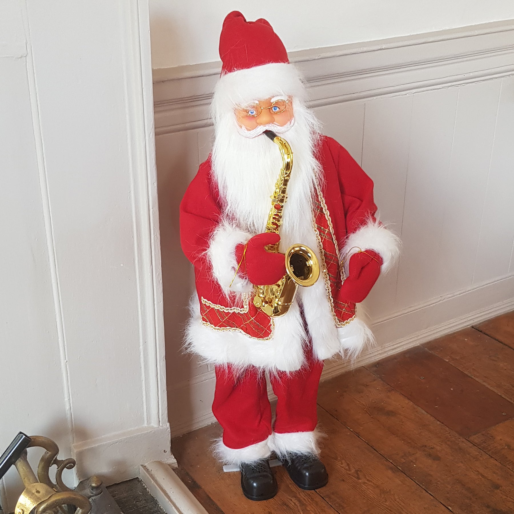 1m Traditional Musical Animated Santa Father Christmas Figure with Saxophone