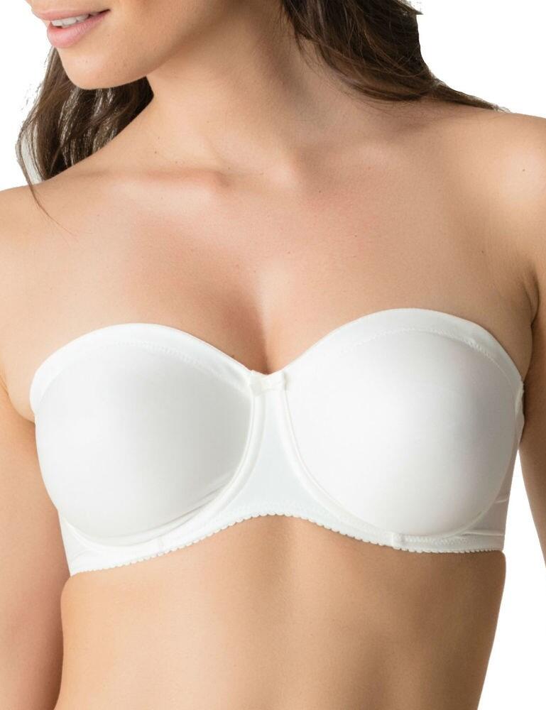 This strapless bra is from the Satin range by Prima Donna. Designed in a seamless fabric. The straps are detachable and adjustable, offering you a personal fit. Underwired cups offer extra support. This bra is feminine and elegant. A small bow in between the cups finish this bra. Pair with matching coordinates from the Satin range to complete this look.  Feminine and elegant Seamless fabric Adjustable and detachable straps Underwired cups Non-padded cups Small bow Matching coordinates available Composition: 61% Polyamide &pipe; 23% Elastane &pipe; 16% Polyester Listed in UK Sizes  43036-78662-1050061 0161331  Strapless Bra