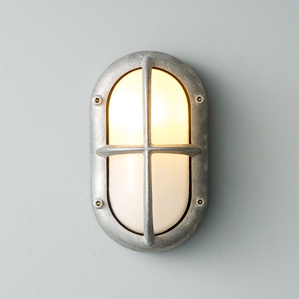 Davey Small Oval Exterior Bulkhead Fitting With Guard Aluminium Wall Lighting Silver