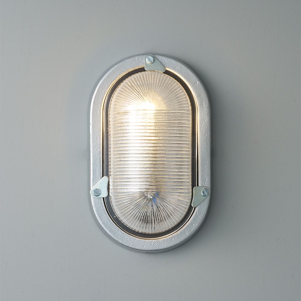 Davey Aluminium Oval Bulkhead Aluminium Without Protective Guard Outdoor Lighting Outdoor Lighting Silver