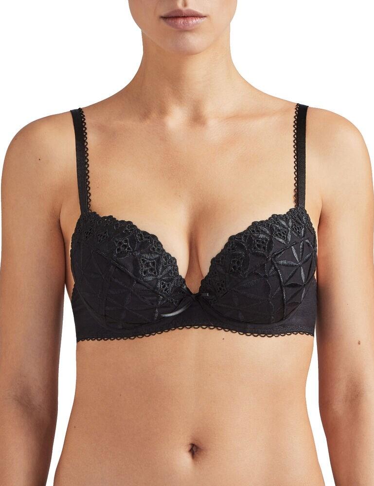 The Bahia Et Moi range features refreshing and seductive lingerie, combining modern and comfortable designs with a delicate touch. Clean-cut cotton knit fabric and classic lacing contrast with the shimmering broderie Anglaise streamlining the figure. Your curves are enhanced with this contemporary and sensual collection. The padded plunge bra creates feminine curves with sexy plunging cleavage and offers underwired support. Decorated with fancy picot edging, the fully adjustable straps frame delicate Broderie Anglaise. Complete this exquisite look with the matching coordinates!  Youthful and feminine design French trim with English embroidery Rigid yet soft fully adjustable straps Underwired support Padded cups Clean cut Lycra cotton mesh Elastic band with front clasp closure Matching coordinates available Composition:- 64% Cotton &pipe; 28% Polyester &pipe; 8% Elastane Listed in UK sizes  43821-80596-1121207 PY18  Padded Plunge Bra