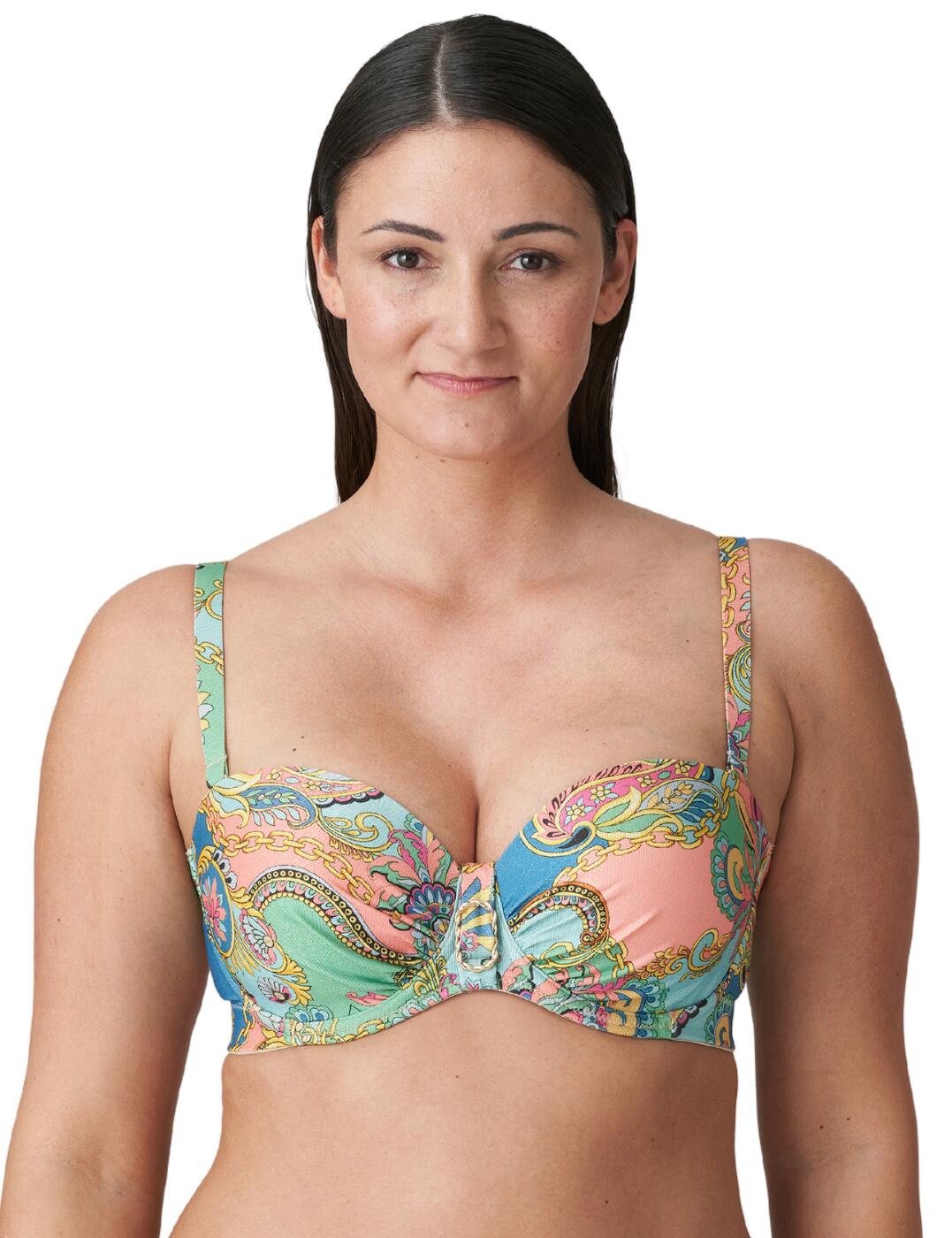 Indulge in show-stopping swimwear with this luxurious bikini top from Prima Donna's Celaya collection! Decadent, retro, Italian-inspired print is eye-catching and radiates opulence, enabling you to create a sophisticated look that is sure to turn some heads! The subtle shimmer of the fabric further adds to the alluring feel of this bikini top, and the padded cups combine with underwiring to enhance your curves and cleavage perfectly. This bikini top can be worn strapless, so you can change up your look as you desire! Pair with bikini briefs from the Celaya range to elevate your look even further!  Luxury bikini top Decadent, Italian-inspired design Padded and underwired Adjustable, multiway straps - can be worn strapless Decorative braided element between the cups Matching items available Composition: 69% Polyester &pipe; 14% Polyamide &pipe; 12% Elastane &pipe; 5% Metal fibre Listed in UK sizes  62628-108028-1432136 4011217 Padded Strapless Bikini Top