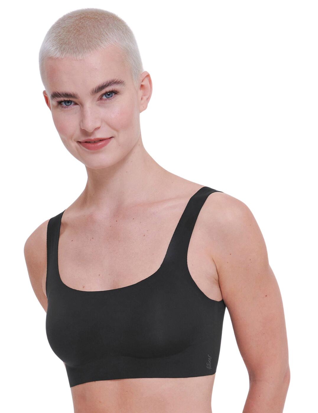 Experience pure comfort and style with the Sloggi Zero Feel bralette. This wireless bralette offers light support and a second-skin feel with removable pads for custom fit. Say goodbye to wires and clasps with the pull-on design. Perfect for everyday wear, exuding confidence and sophistication with iconic branding. Elevate your lingerie collection with the Sloggi Zero Feel bralette - comfort, style, and support combined.