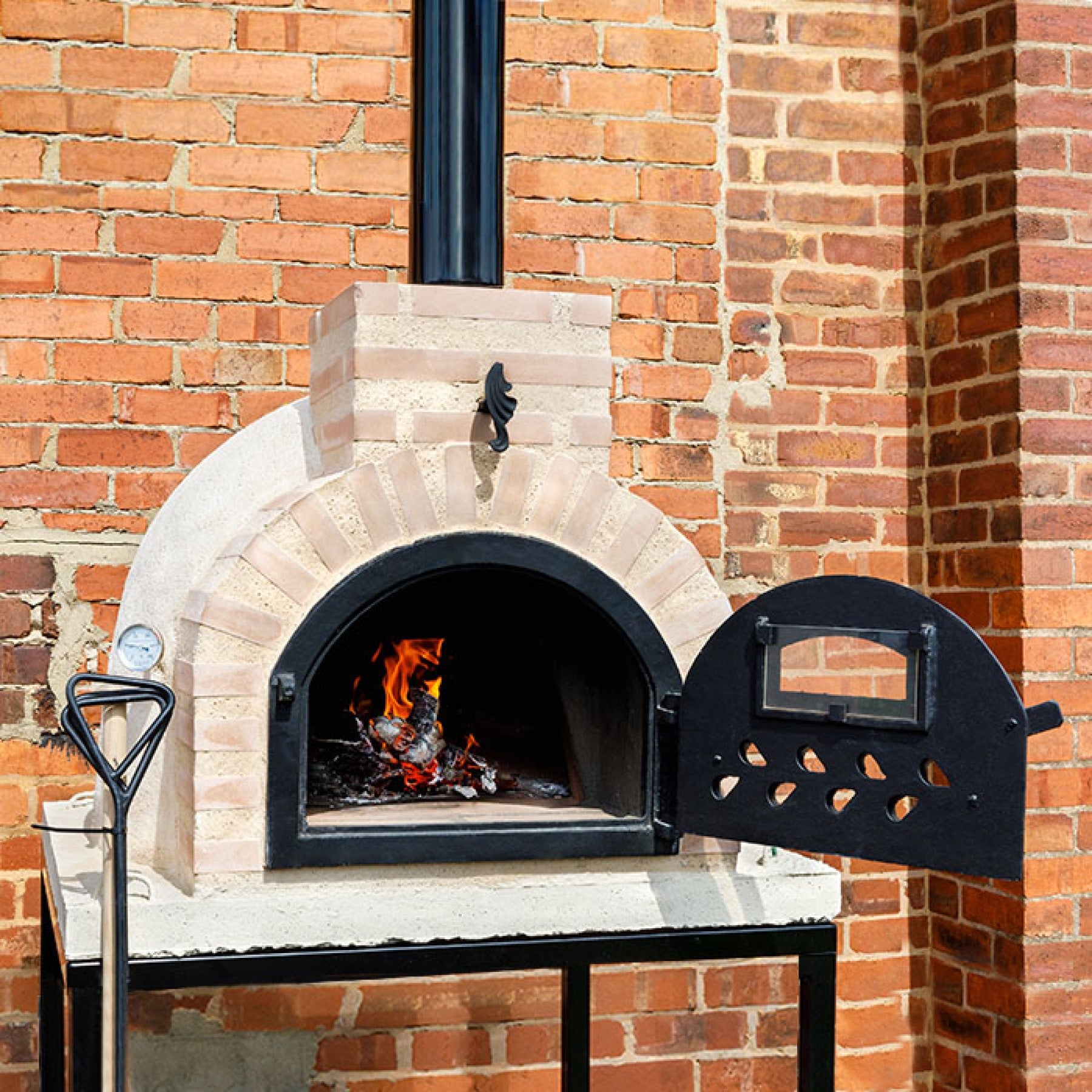 Ex Display Fuego Clasico 80 Outdoor Wood Fired Pizza Oven