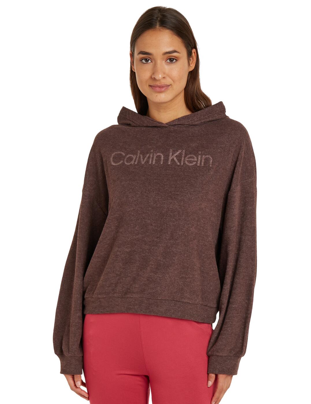 Looking for a stylish, comfortable hoodie that you can wear for any occasion? Look no further than the Calvin Klein hoodie. This gorgeous hoodie provides a simple, classic design, featuring the iconic CK branding across the chest for a classic look that cannot be matched. The hoodie is comfortable and has long sleeves to keep you warm all day. It’s a fashionable addition to any wardrobe. Whether you’re lounging around the house or out on the town, this hoodie is perfect for the modern woman. With its bold and stylish design, the Calvin Klein hoodie is sure to become your go-to hoodie.  Gorgeous hoodie Long sleeves Hooded design Comfortable fit Simple design with the classic CK branding across the chest Country of origin: Sri Lanka Composition: 60% Cotton &pipe; 40% Polyester Listed in UK sizes  62827-108250-1436291 000QS7025E Hoodie