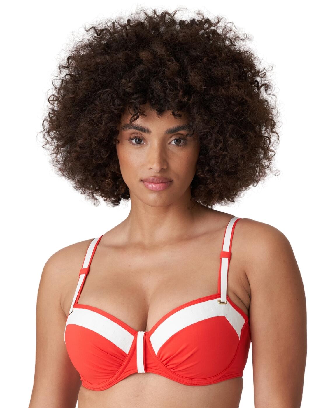 Bring luxury to your swimwear collection now with this must-have balcony bikini top from Prima Donna's Istres line. This bikini top has padded cups and underwiring for the utmost support and uplift to your bust. Featuring a clip fastening and adjustable straps creates a secure and flattering fit. The Istres collection combines a luxury brand with a sporty-inspired look, perfect for fashion-forward stylish swimwear. To complete this set, snap up any of the matching available coordinates from this range.