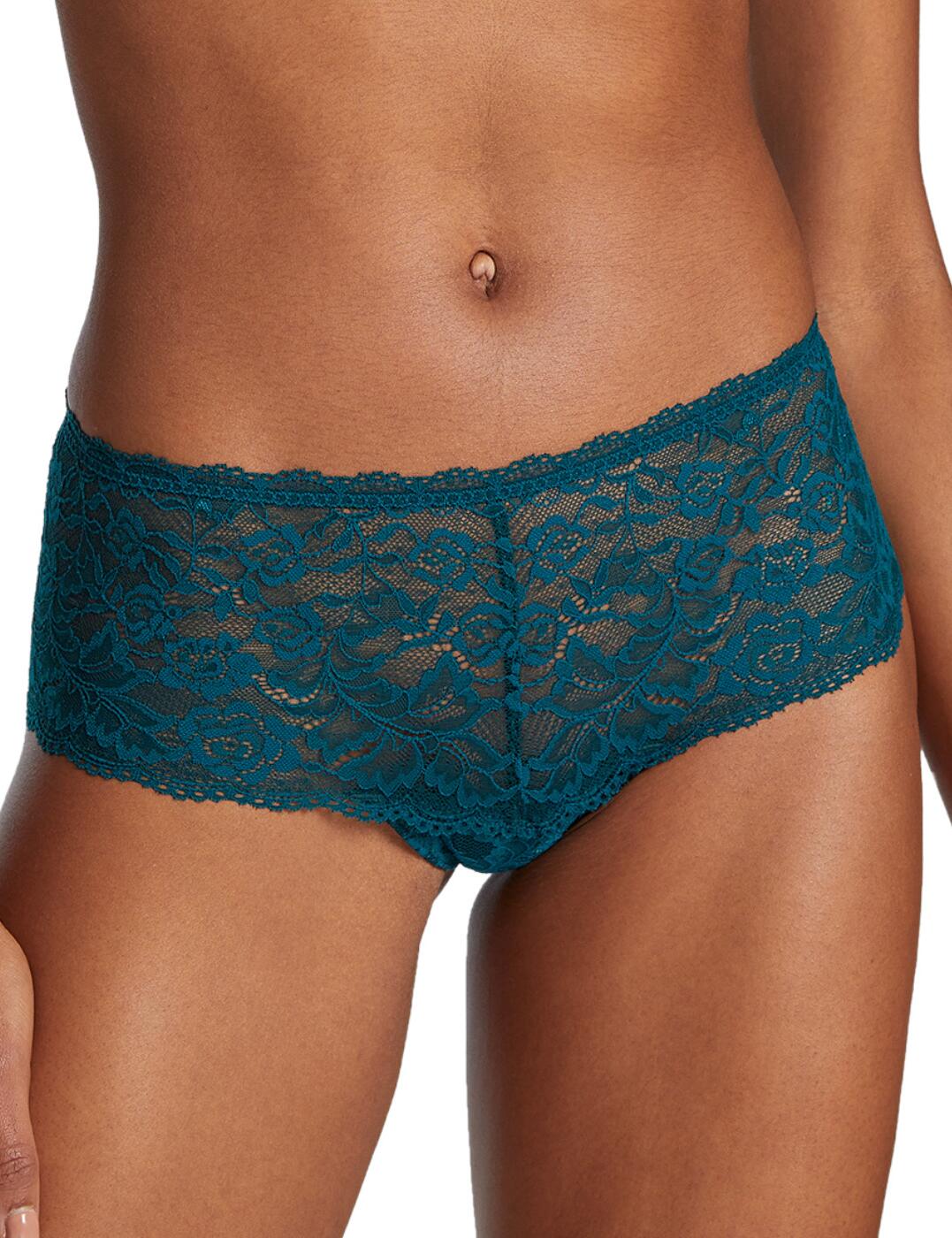 Blend the elegant seduction of lace with a contemporary twist with Aubade's Rosessence collection this season. This St Tropez brief is cut to a mid-rise waist to flatter and hug your curves with moderate rear coverage for an unbeatably comfortable fit. This lacey number boasts a flirtatious scalloped trim for a feminine flair. Pair with the available matching items within Aubade's Rosessence line to complete this irresistible set.  Beautiful scalloped trim Mid-rise waist Moderate rear coverage Country of origin: Tunisia Composition: Bottom Lace: 85% Polyamide &pipe; 15% Elastane Composition: Top Lace: 82% Polyamide &pipe; 18% Elastane Composition: Seat: 100% Cotton Listed in UK sizes  56689-100465-1303175 HK70 St Tropez Brief