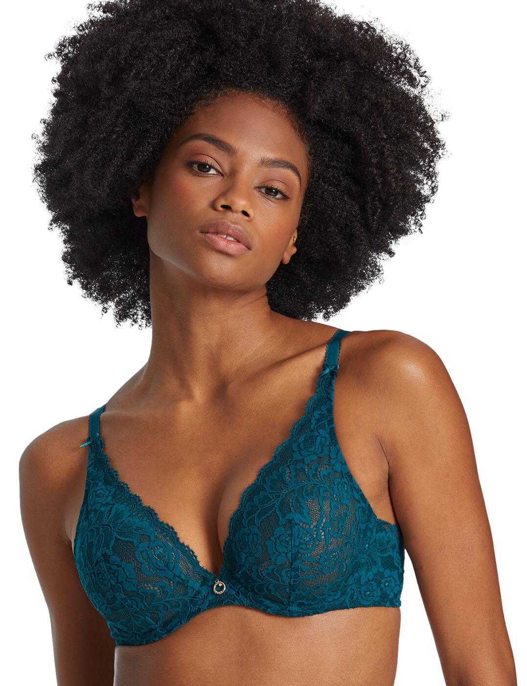 The Rosessence collection from Aubade blends femininity with absolute comfort. This gorgeous triangle bra is cut to a deep plunging neckline that perfectly highlights and showcases your bust. Embellish your curves with this beautifully delicate piece that is crafted from sensual floral lace to add a seductive flair. This piece features a gem pendent on the centre bust for a cute flirtatious finish. Fastened at the rear with a traditional hook and eye closure with fully adjustable shoulder straps for a secure customisable fit.  Underwiring for support Deep plunging neckline Adjustable straps to fit your figure Non-padded Hook and eye closure Delicate floral lace Country of origin: Tunisia Composition: Lace Back: Combination of Polyamide & Elastane Composition: Cup Lining: 100% Polyester Composition: Lining Back: Combination of Polyamide & Elastane Listed in UK sizes  56745-100522-1303292 HK12 Plunging Triangle Bra