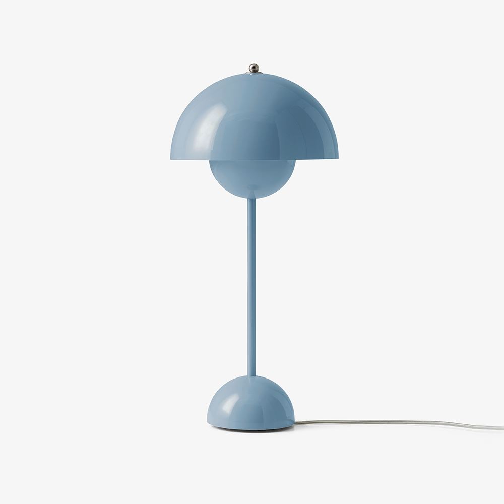 Flowerpot Vp3 Table Lamp Light Blue