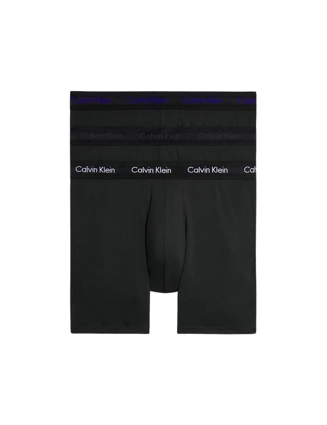 For the man who wants both quality and style in his underwear, the Calvin Klein 3-pack trunks are an obvious choice. Made with a medium-rise waistband and contrasting designer Calvin Klein signature on the waistband, these trunks keep you comfortable whether you’re out for a night on the town or hitting the gym. The elastic waistband allows for great flexibility while the breathable soft fabrics keep you feeling cool and breezy.  Boxer trunks 3 pack Medium-rise waist Contrasting Calvin Klein signature waistband Elastic waistband for comfort Breathable soft fabrics Country of origin: Bangladesh Composition: 95% Cotton &pipe; 5% Elastane Listed in UK sizes  62980-108413-1438725 000NB1770A Men's Brief