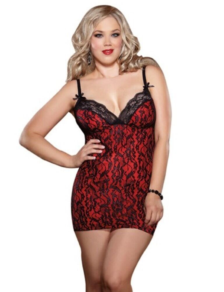 With a dizzyingly alluring design, Dreamgirl has managed to put a spell on you. This stunning plus size soft cup chemise will frame your form in a magical way with the floral lace embracing your curves and soft cups framing your breasts. The hook and eye closure at the back combined with the adjustable straps are designed to create a perfect fit. A matching G-String with delicate floral lace has been included in this set completing it like a charm.  Dizzily alluring design Soft cups Hook and eye closure Matching G-string included Composition: 100% Nylon Listed in UK sizes  46529-85312 8632X Chemise
