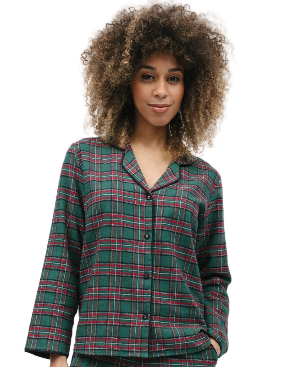 Make evenings cosy with the Cyberjammies Whistler pyjama top. Crafted from 100% brushed cotton, this beautiful piece of loungewear gives you style without compromising on comfort. The exquisite revere collar with modal buttons adds an element of refined style, while its long sleeve cut ensures you stay cosy and warm. To further enhance your bedtime experience, pair this pyjama top with the matching bottoms for an effortless look that will have you dreaming before you can say bedtime !
