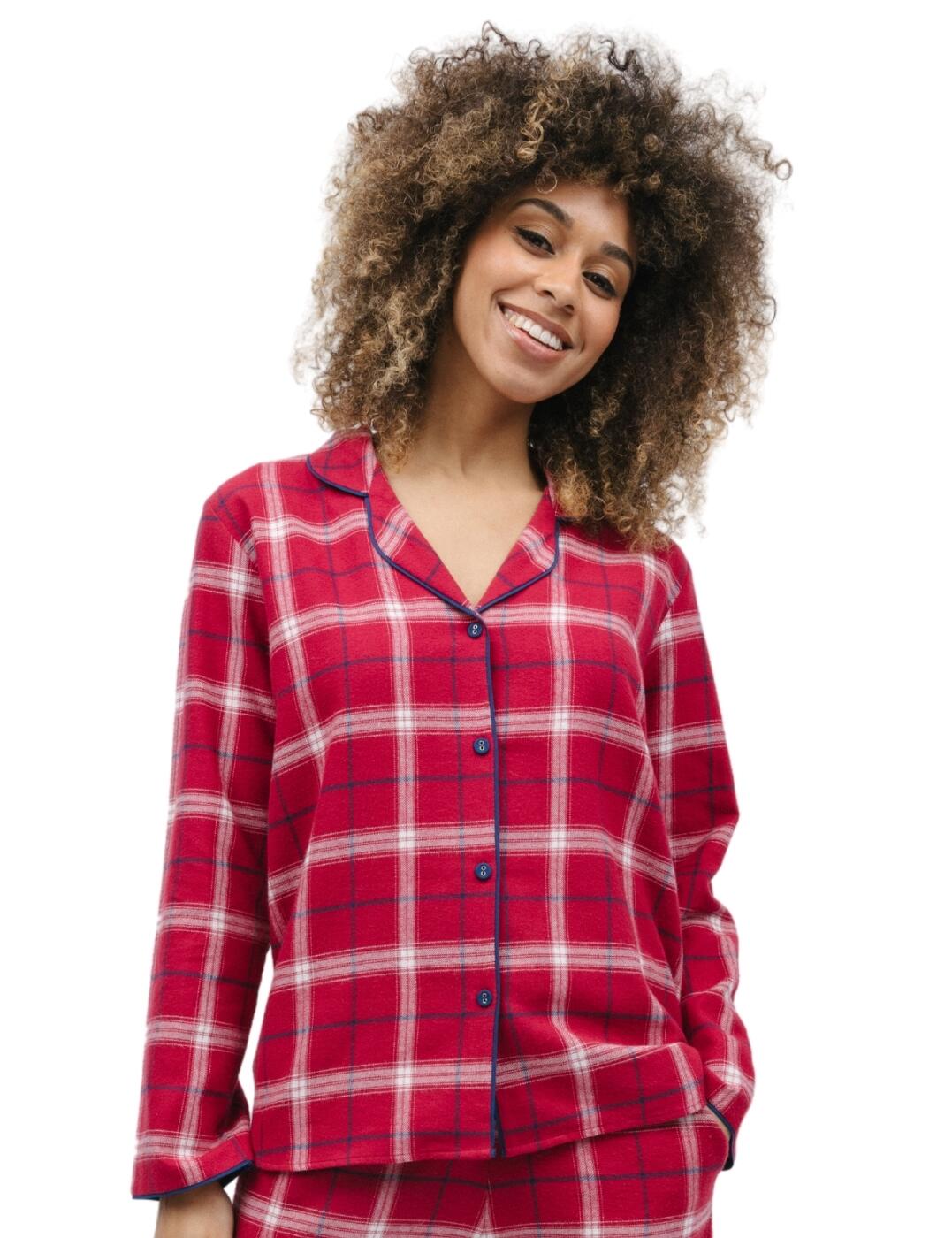 Treat yourself this holiday season and get the perfect nightwear for yourself or someone special. The Cyberjammies Noel pyjama top is timeless, stylish, and oh-so-comfy. This classic collar and button front design is made with soft, brushed cotton for maximum comfort and its long sleeves are perfect for keeping you warm on those chilly winter nights. Complete the look with luxurious coordinating nightwear from the Noel collection by Cyberjammies.  Timeless pyjama shirt Classic collar and button front design Soft brushed cotton Long sleeve Matching nightwear available Country of origin: India Composition: 100% Cotton Listed in UK sizes  9882-8 9882 Pyjama Top
