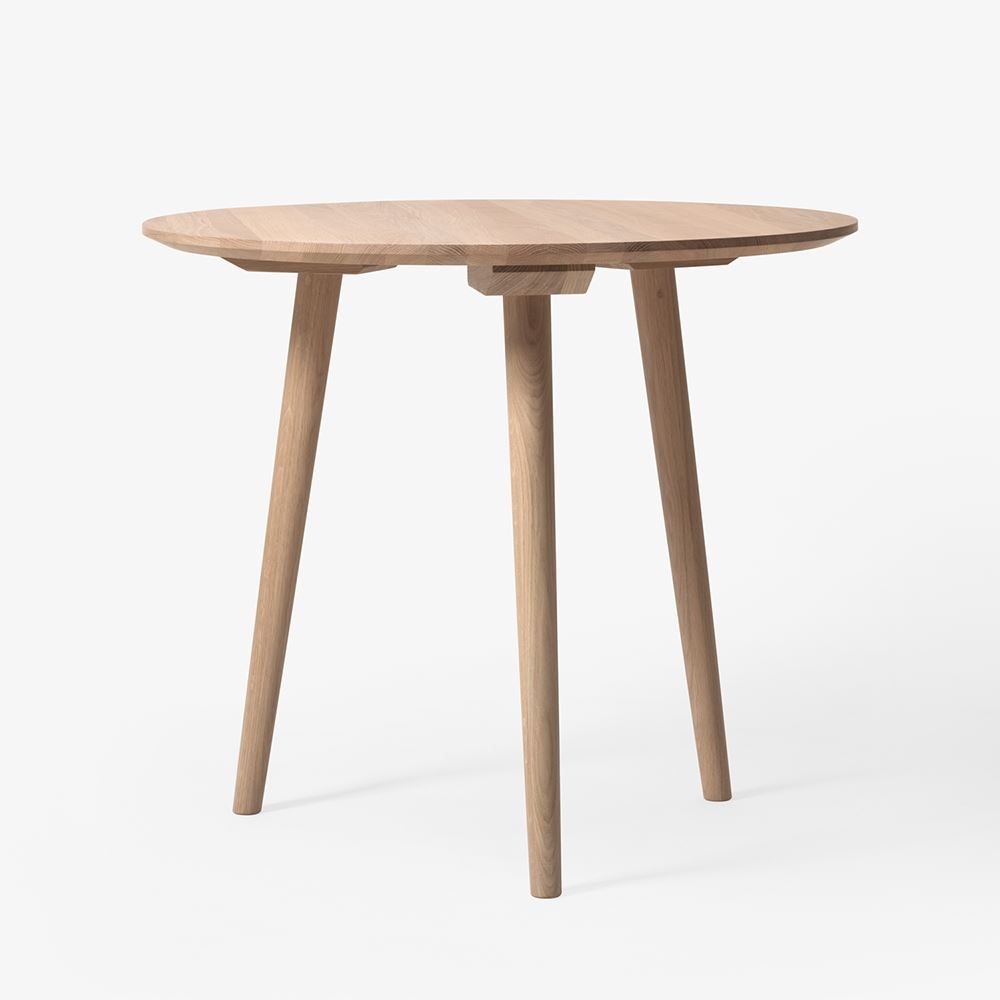 In Between Dining Table Circular Small White Oiled Oak