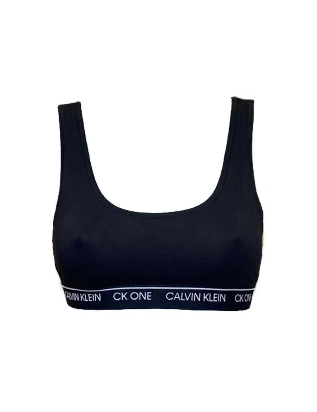 Make way for your new day to day superhero, with this super comfortable unlined bralette from Calvin Klein. Perfect to support you on your day to day endeavours this stylish bra was designed to last. With a lovely minimalist cut, this will be easy to mix and match with any outfit you may choose.  Stylish cut and comfortable fit Minimalist design Soft material Composition: 55% Cotton &pipe; 37% Modal &pipe; 8% Elastane Listed in UK sizes  46739-85607-1148421 000QF6335E Unlined Bralette