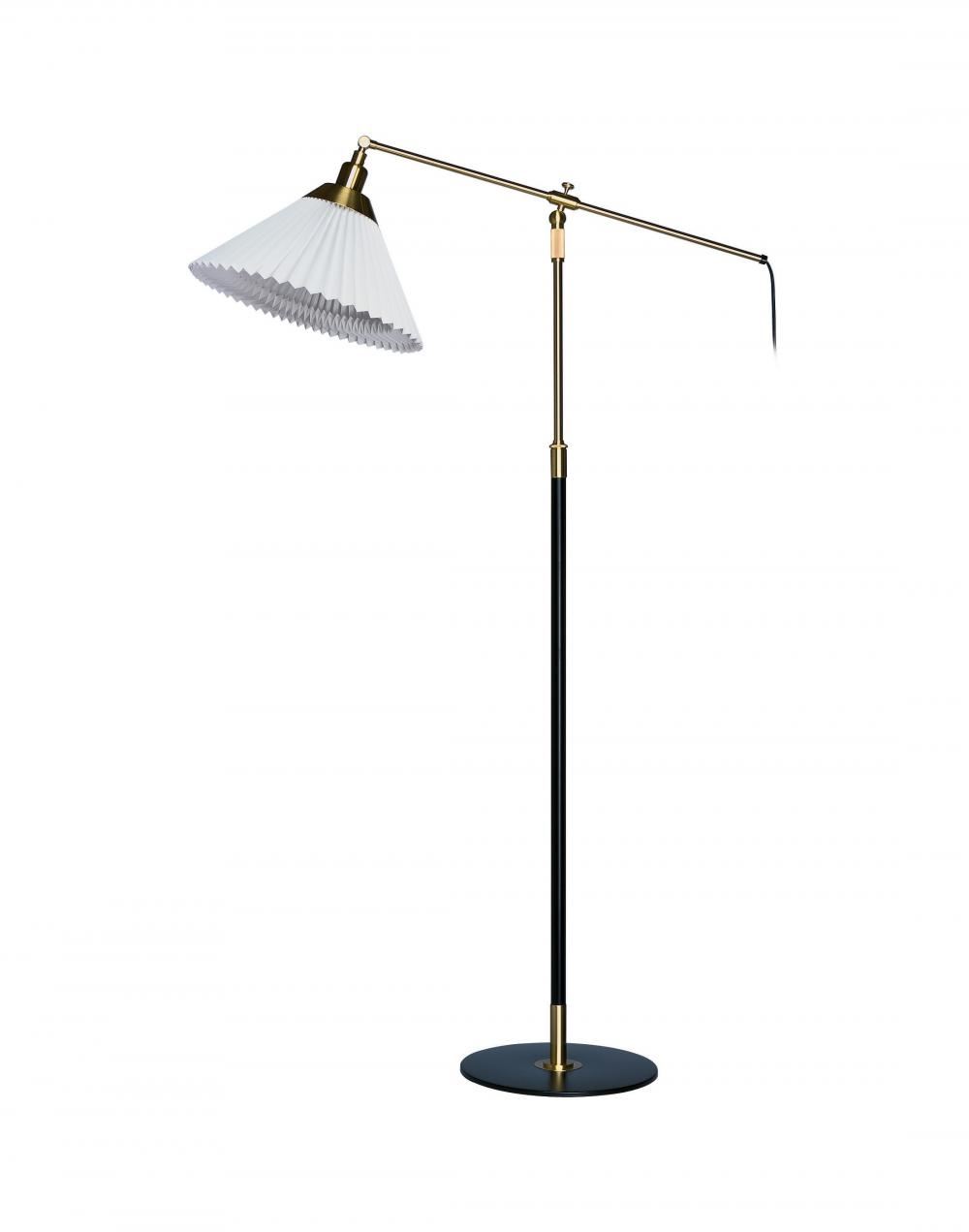 Le Klint 349 Floor Lamp 349 Floor Lamp Paper Extra Delivery Time Incurred