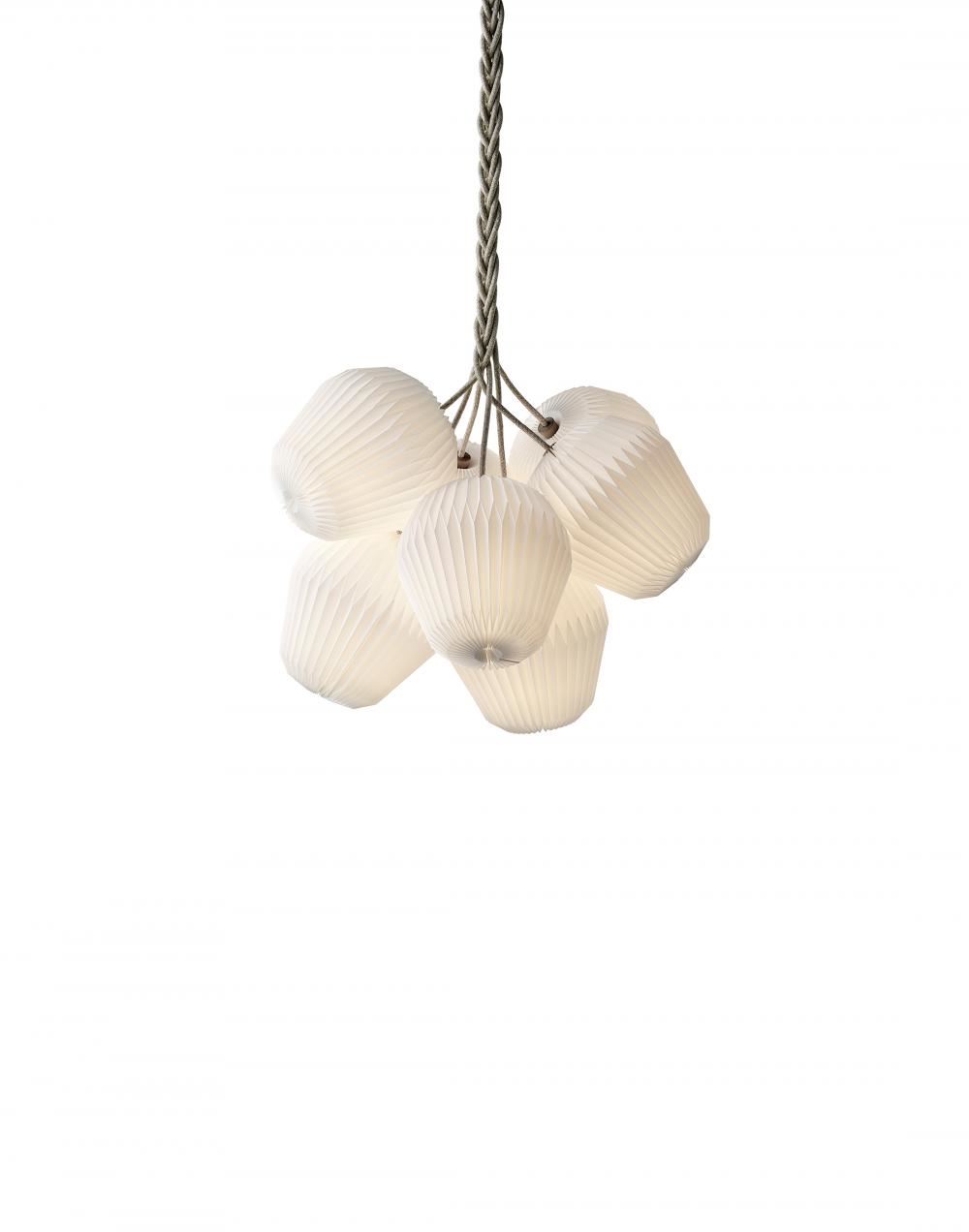 Le Klint The Bouquet Pendant Chandelier 7 Shades Medium Plastic