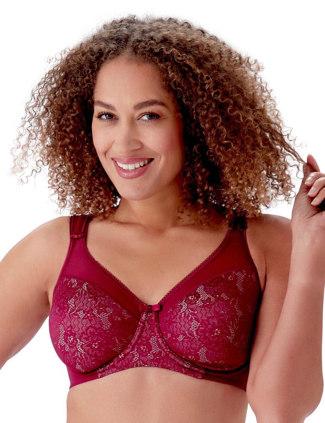 Stay secure with Berlei's Beauty Minimiser bra. Designed to reduce the appearance of your bust by up to one size, this bra has double-lined wings and adjustable, padded straps to ensure you always get a comfortable fit. Delicate lace detailing adds a feminine touch while the full-cup coverage gives a sensual aura. Complete the look with briefs from the Beauty Minimiser range for an elegant combination.  Hook and eye fastening Adjustable, padded straps Underwired Non-padded Reduces the appearance of the bust up to one size Lace detail Full-cup coverage Country of origin: China Composition: 60% Polyamide &pipe; 18% Elastane &pipe; 22% Polyester Listed in UK sizes  57504-101533-1316598 B521 Minimiser Bra