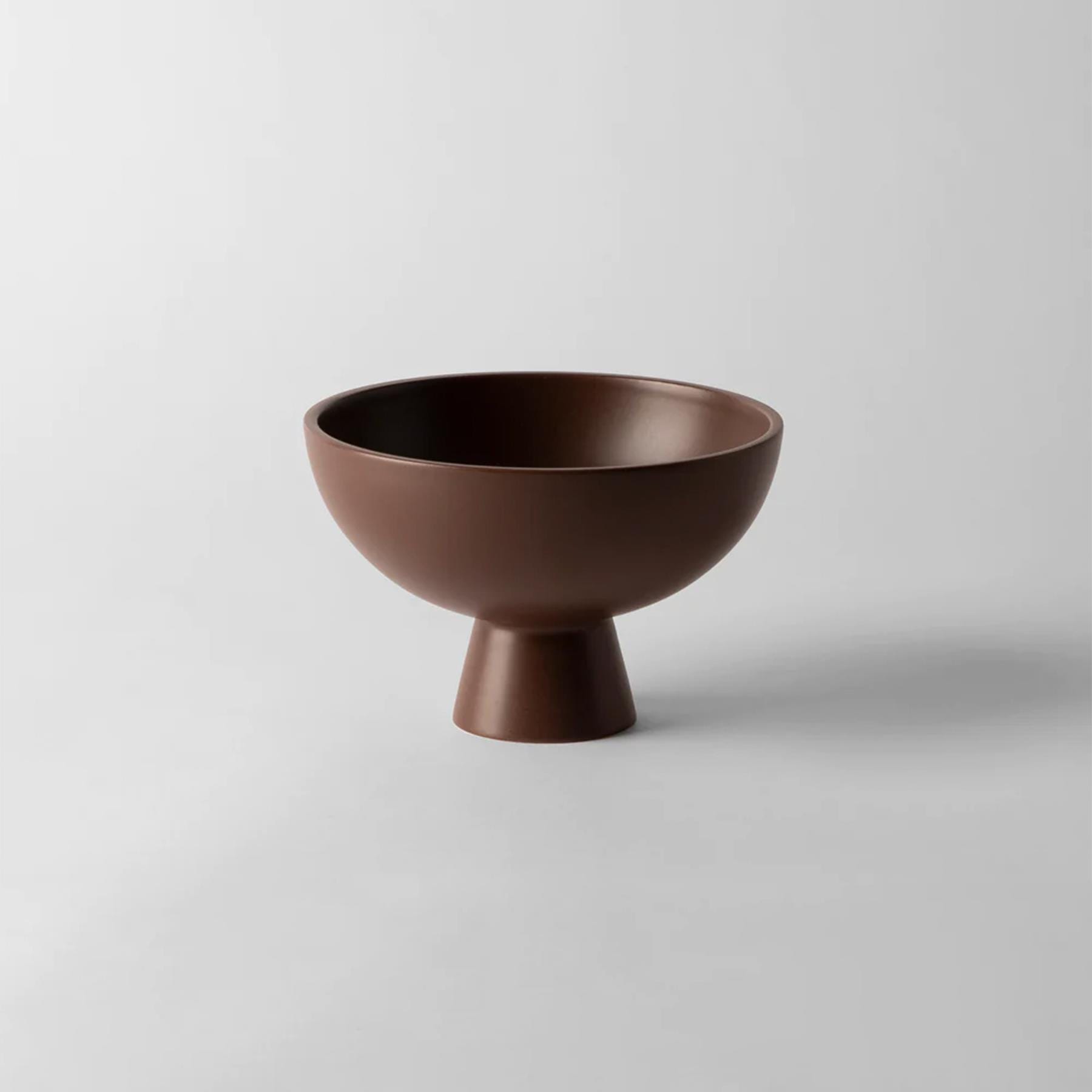 Strom Bowl Chocolate Medium Earthenware Brown