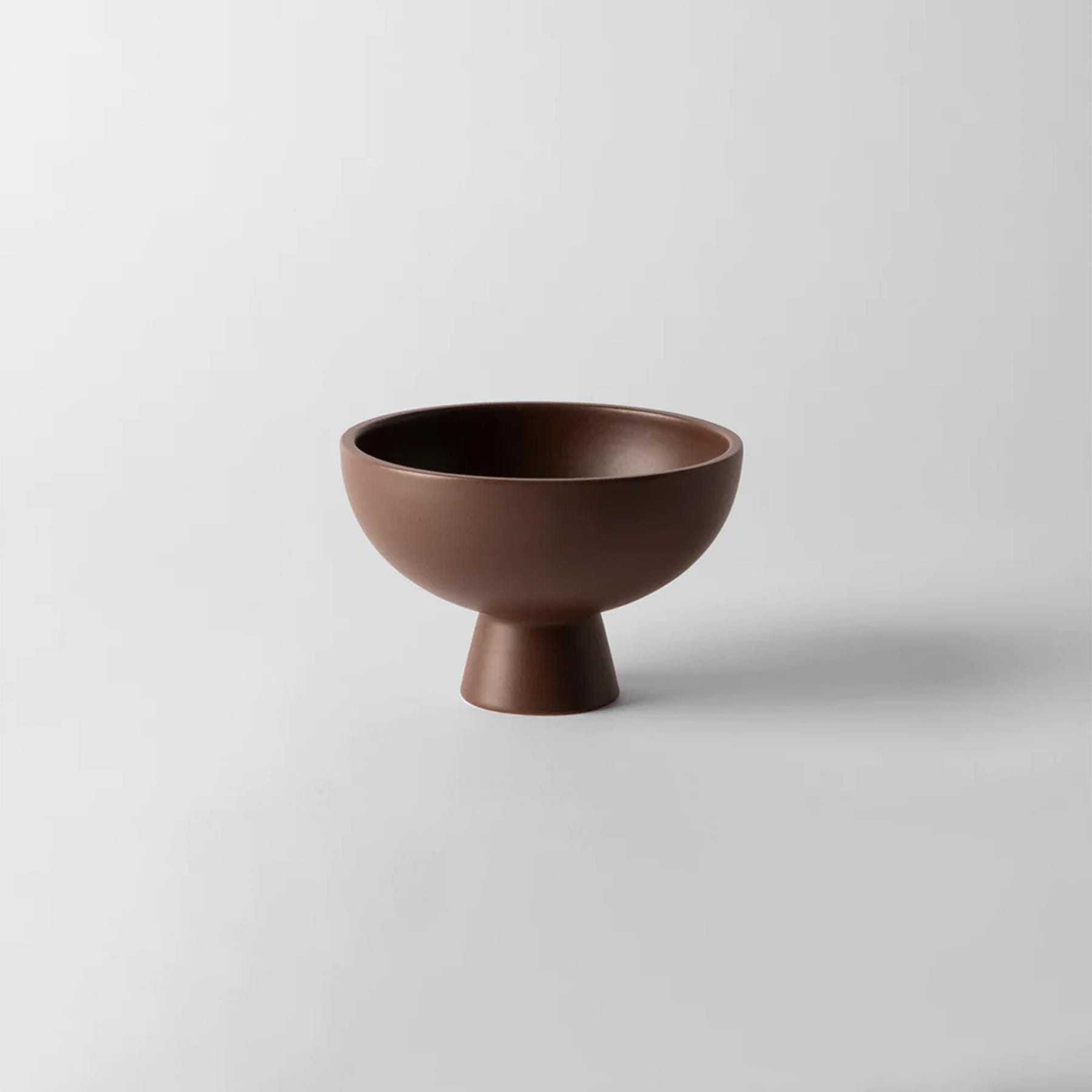 Strom Bowl Chocolate Small Earthenware Brown