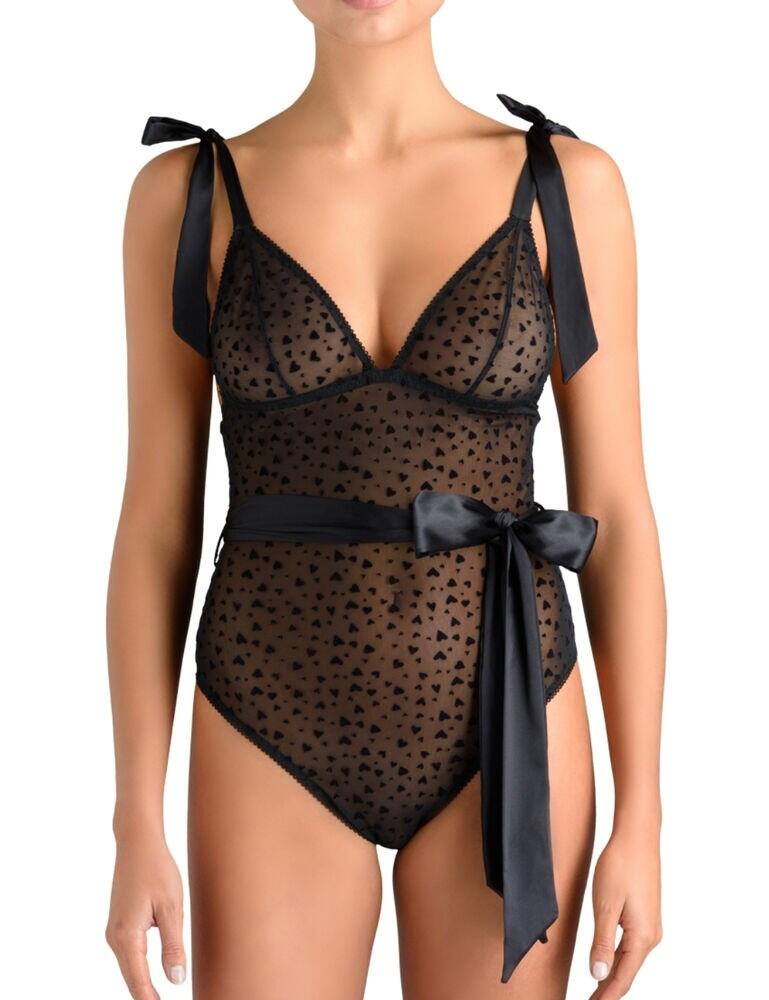 The Muse by Coco de Mer Audrey bodysuit is vintage influenced and timelessly classic. A sweet and playful design with an all-over heart pattern on the semi-sheer mesh, coupled with sensual soft satin straps and tie waist. Soft wireless cups provide a natural shape with a plunging neckline. Why not treat yourself today?  Tie belt Plunging triangle cups Allover hearts on semi-sheer mesh Bow ties on the shoulders Care: Dry clean only Composition: 100% Polyamide Listed in UK sizes  47765-87022-1155582 AUD-022-01 Bodysuit