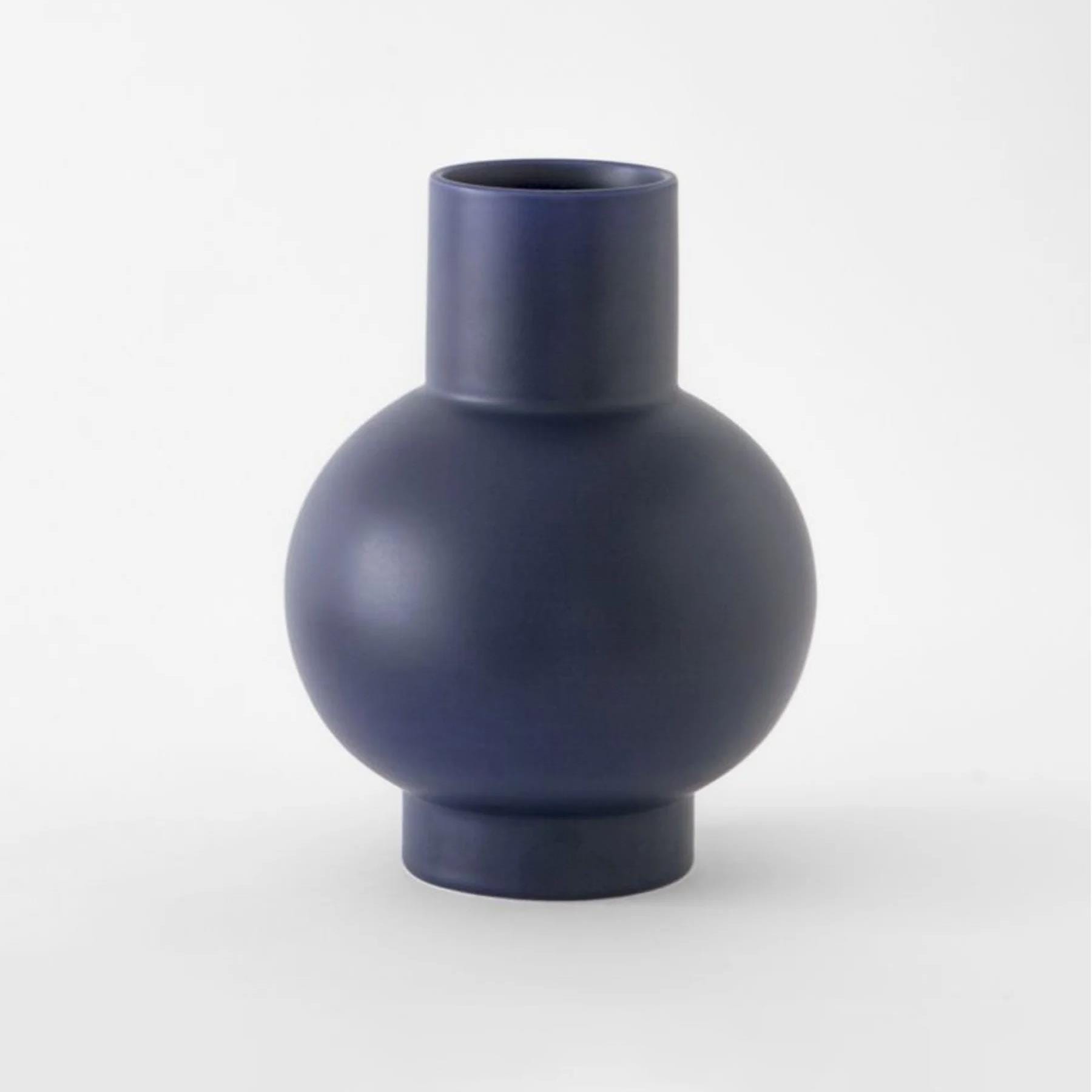 Strom Vase Blue Extra Large Earthenware Blue