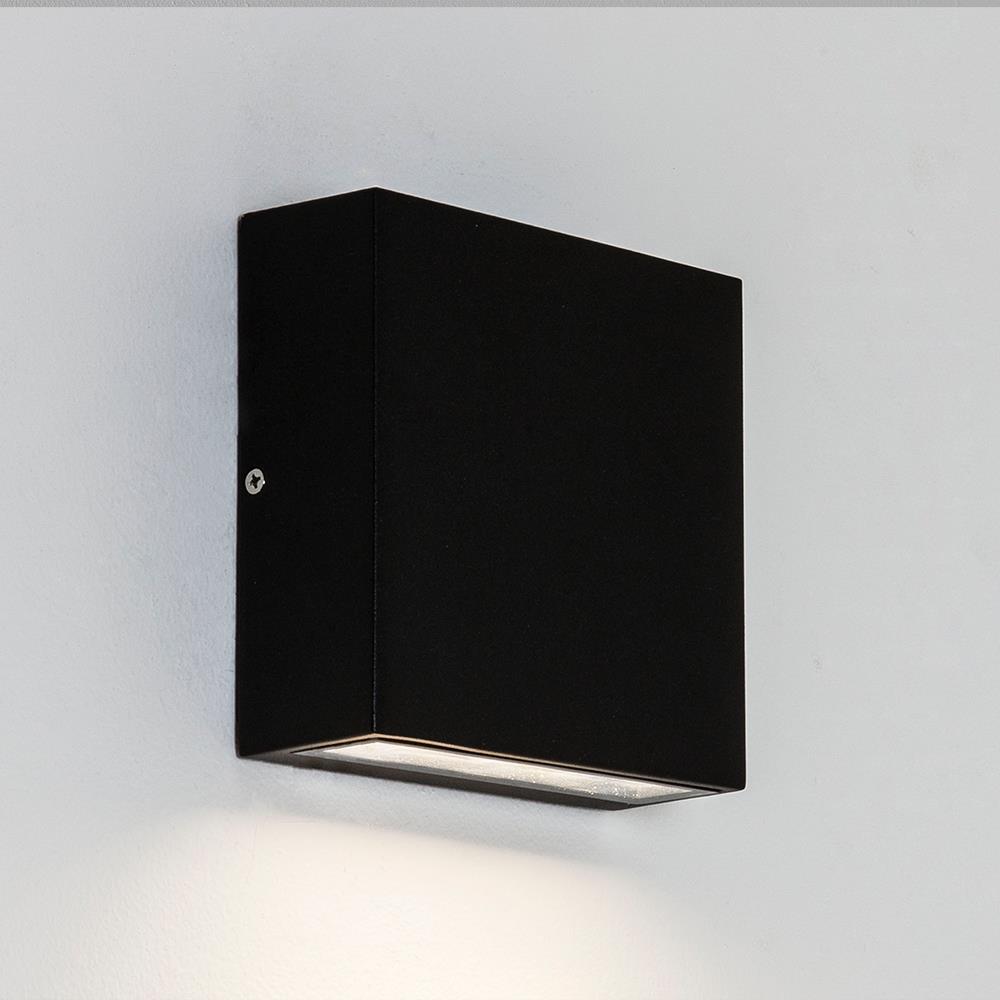 Elis Wall Light Single Black