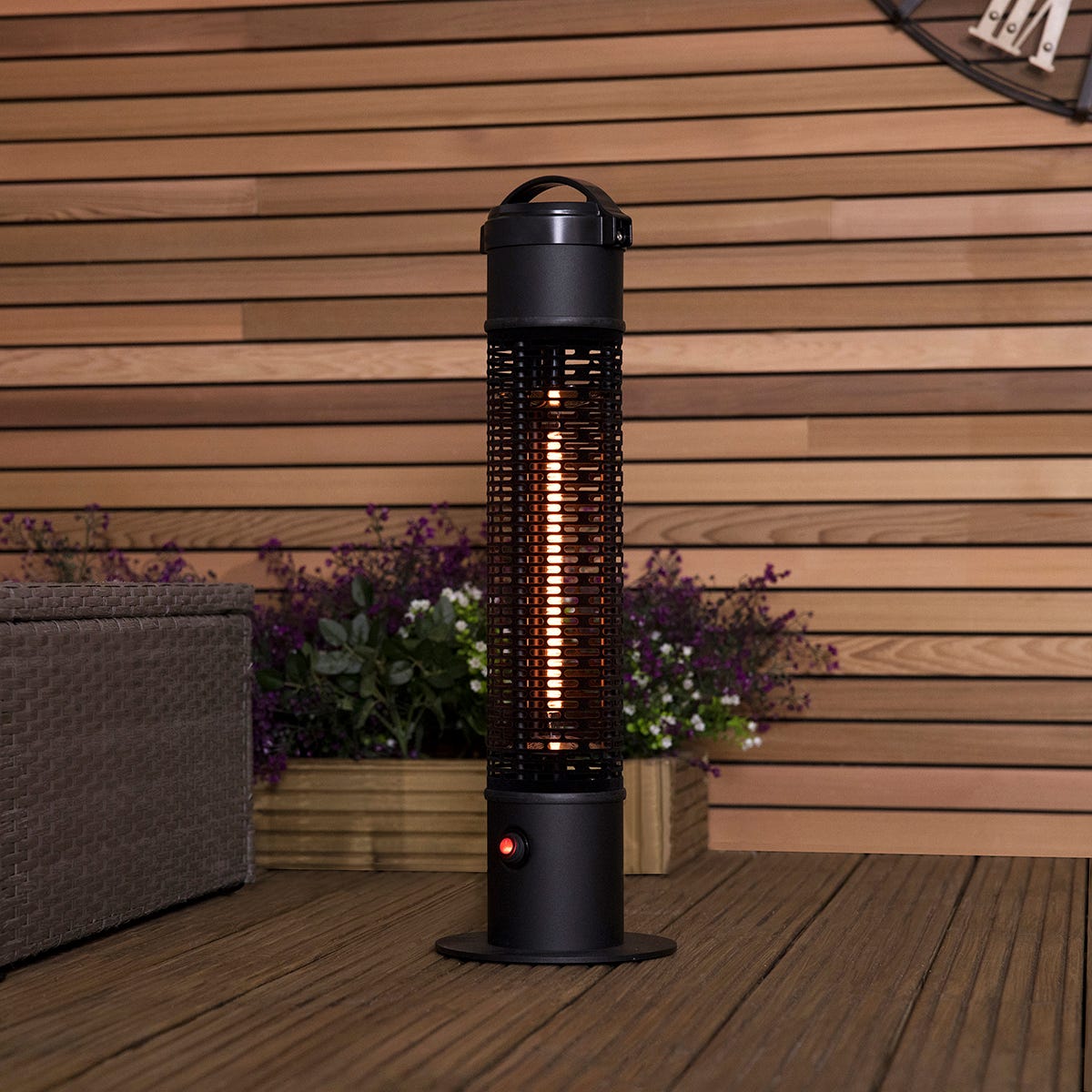 Charles Bentley 1200w Electric Outdoor Tower Heater