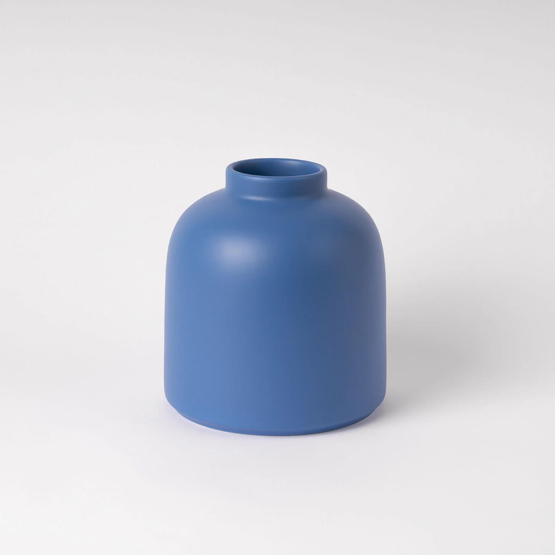 Raawii Omar Vase Electric Blue Earthenware