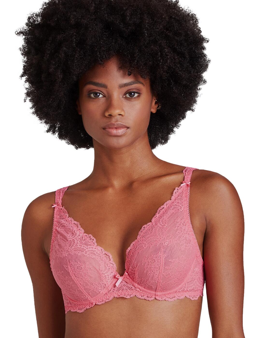 The Danse Des Sens range by Aubade is a must-have with all-over delicate lace that lays beautifully against your skin whilst creating a seductive look. This plunging triangle bra showcases your bust with the deep plunging neckline and the built-in underwire provides an uplifted look while giving amazing support. Made completely of lace, it creates an elegant look with the scallop edges and a flirty satin bow. This bra also allows for a custom fit with adjustable straps and a hook and eye closure.  Plunging triangle bra All-over lace Deep plunging neckline showcases your bust Underwired Elegant scallop edges Flirty centre satin bow Adjustable straps and a hook and eye closure for a custom fit Country of origin: Madagascar Composition: Lace: 89% Polyamide &pipe; 11% Elastane Composition 2: Cup Lining: 100% Polyester Composition 3: Lining Side Back: 100% Polyester Listed in UK sizes  56235-99861-1296273 OG12-6 Plunge Bra
