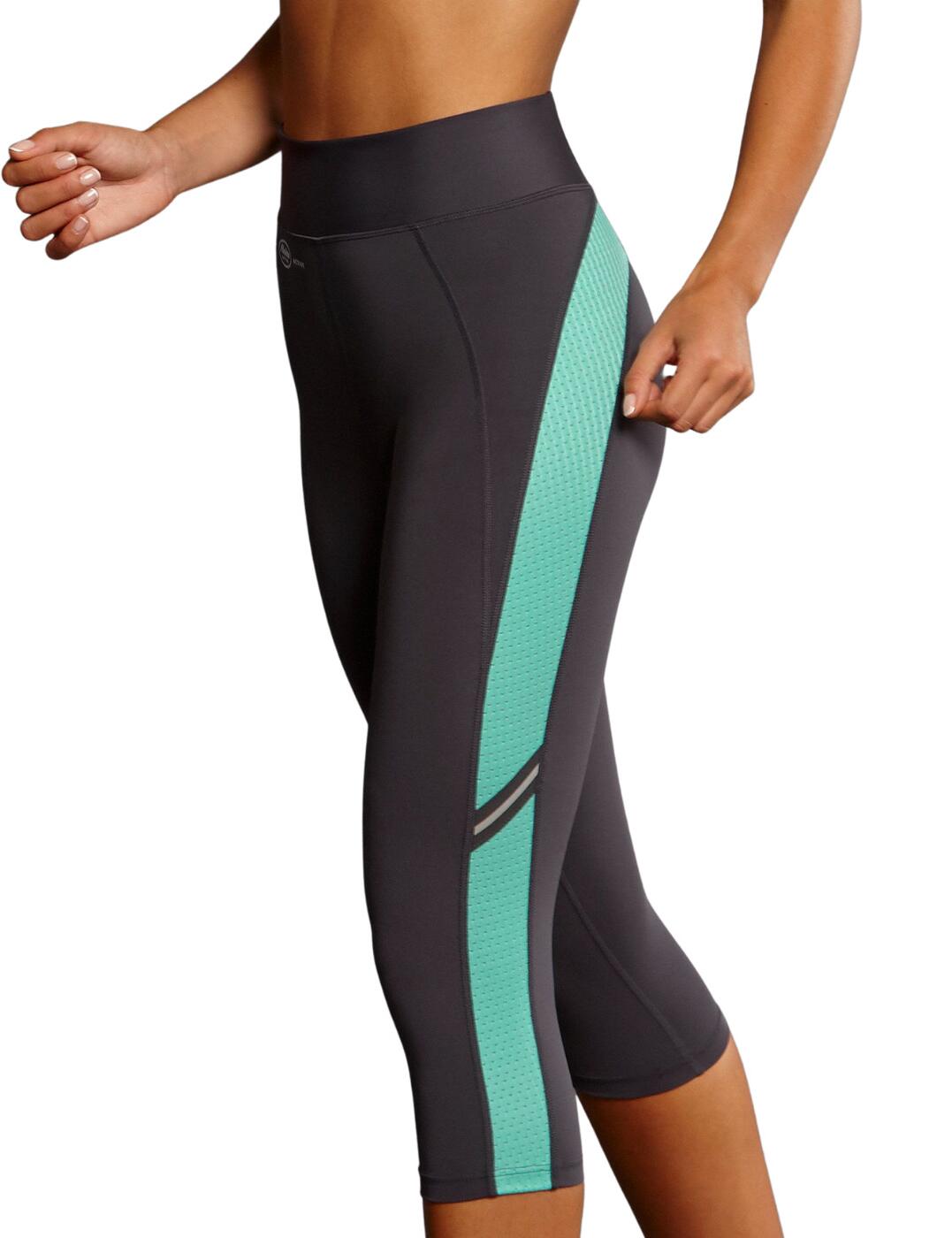 These 3-quarter workout leggings will be ideal for all your exercise needs. The figure-hugging leggings are crafted from high-quality, breathable materials so you don't have to get sweaty and sticky under your workout trousers. These leggings will keep their shape no matter how long you exercise and sweat in them with stretch fitting materials. For an extra detail, there is a reflective strip down the sides for your safety in low light.  Workout leggings Three-quarters length Stretch and breathable Thick materials Slip-on style Composition - 58% Polyester &pipe; 25% Elastane &pipe; 17% Nylon Listed in UK sizes  51130-92399-1212736 1685 Sports Tights