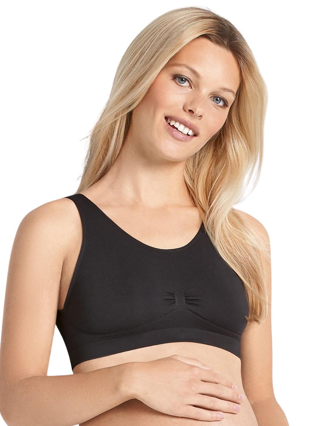 This Anita bra top will grow with you through pregnancy. The wireless bra is crafted from a stretch material to leave you plenty of room to grow throughout your pregnancy. The soft materials along with reinforcement zones will still provide the support you desire without an underwire. You can wear this bra all day and all night without any discomfort.  Wireless maternity bra Room to grow Stretch and breathable materials Woven reinforcement zones Seamless cups Slip-on style Composition - 90% Nylon &pipe;10% Elastane Listed in UK sizes  51171-92364-1212169 5100 Wireless Pregnancy Bustier