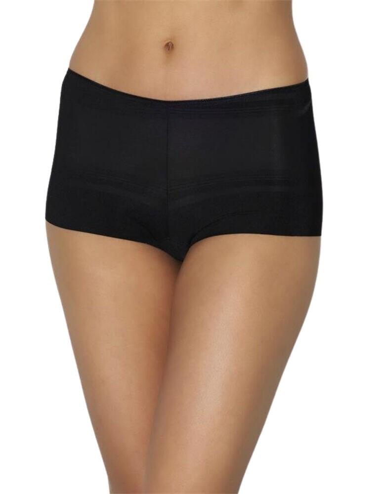 The Aubade Beauty Script sculpting boxer will help you look and feel visibly slimmer whilst high-tech elements spread evenly across the boxers resulting in a well-sculpted derriere. Sheer fabric elements add a feminine touch. Perfect for under your figure-hugging clothing!  Sheer fabric highlights Slimming and sculpting effect Composition: 83% Polyamide &pipe; 17% Elastane  Listed in UK sizes  48504-88077-1166564 A570 Short